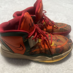 Nike Kyrie Infinity 1 World 1 People Basketball Boys 6.5 Y Men’s 6 Women’s 7.5